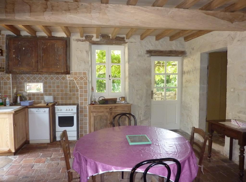 Gite Rural De Caractere Guérin Exterior foto